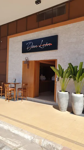 Don Léon: Restaurante Espanhol, Paella, Vinho, Camarão, Polvo Asa Sul DF