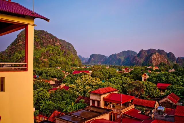 Trang An Mountain View Homestay