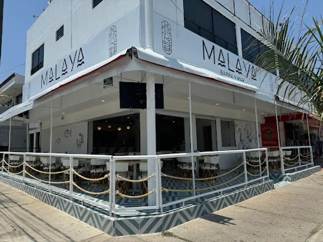 Malaya Barra y Mar circunvalación