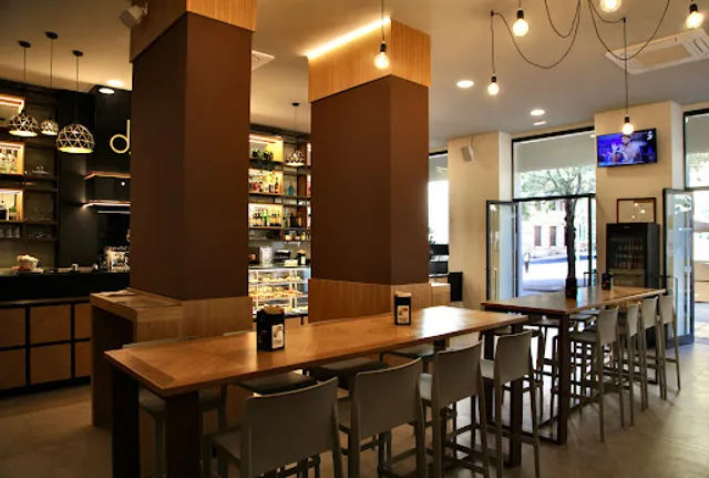 Caffe Djana , Pizzeria e ristorante