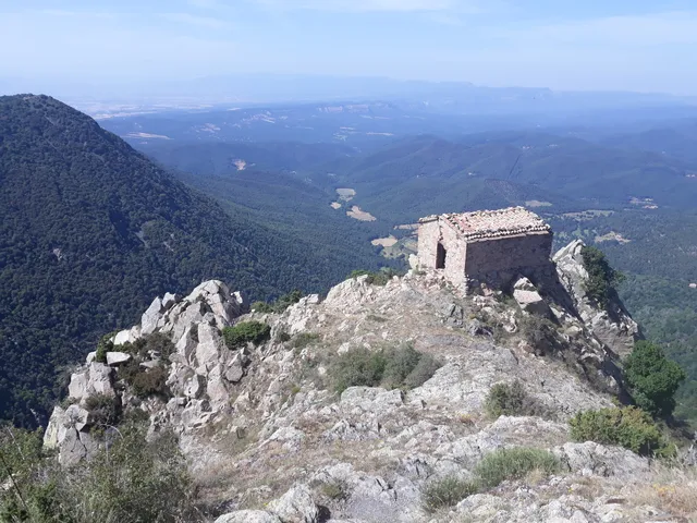 Sant Miquel dels Barretons