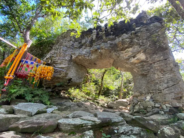 Wat Khao Pratu Chumphon
