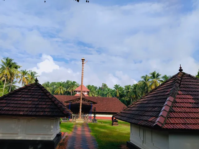 Sri Ponmeri Shiva Temple