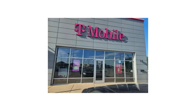 T-Mobile Authorized Retailer