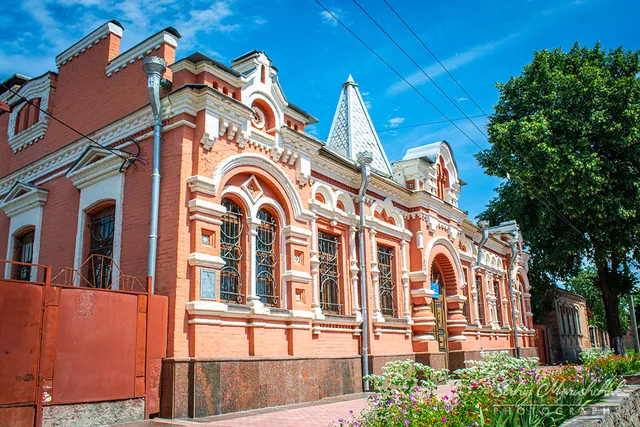 Khudozhnʹo-Memorialʹnyy Muzey O. O. Osmʹorkina