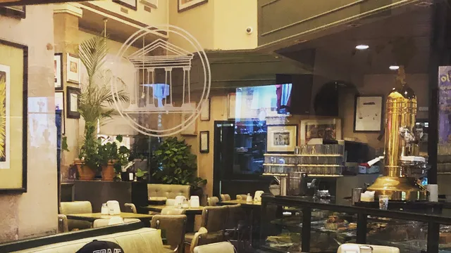 Acropolis Café Y Restaurante