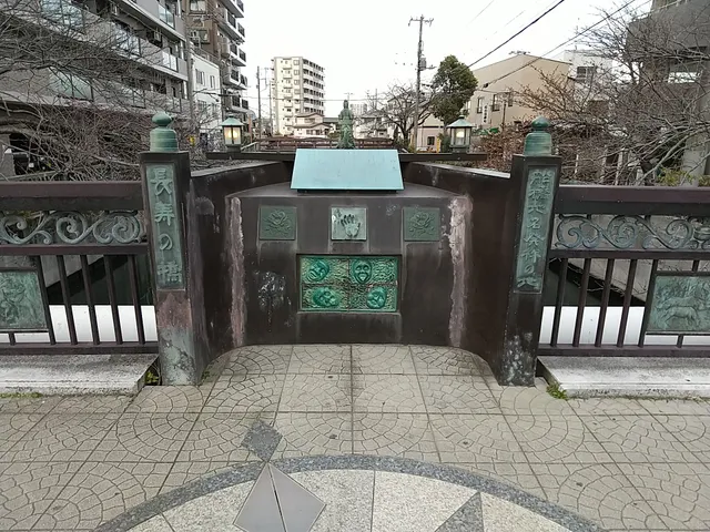 photo-1