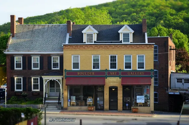 Boulder Art Gallery