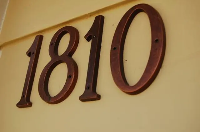 1810 House