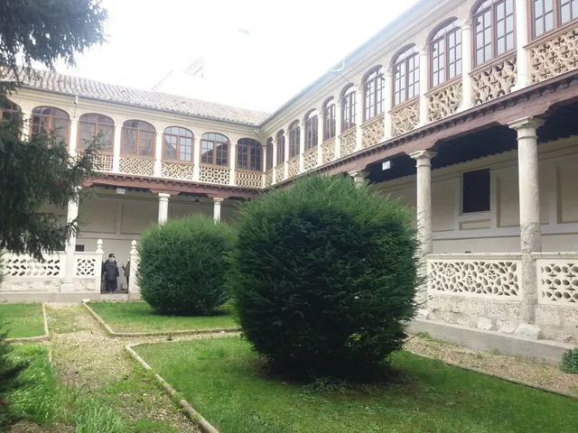 Museum of the Monastery of Saint Isabel