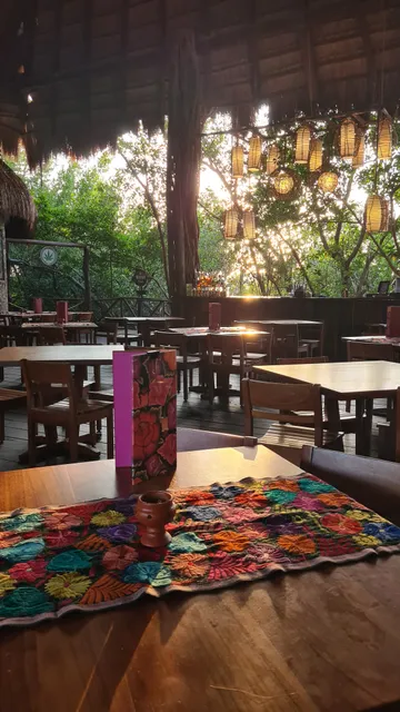 Mayan Lounge by Puerto Maya Cancún - Mexican and Mayan Food Restaurant