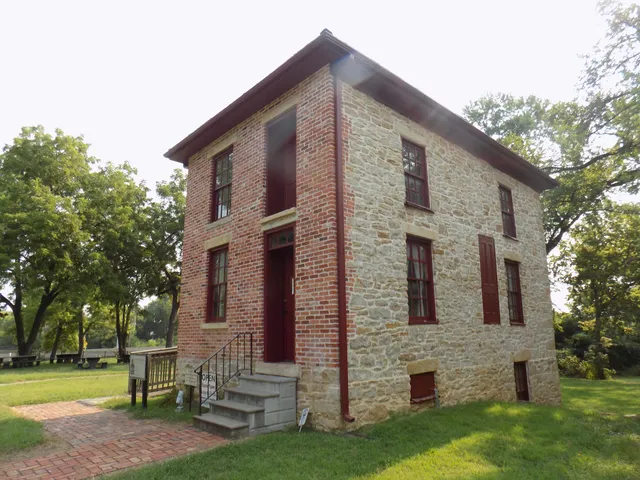 Historic Ritchie House