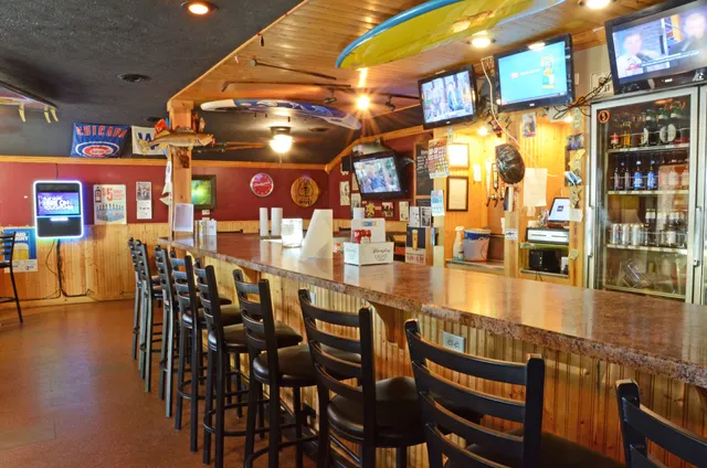 Snappers Sports Bar