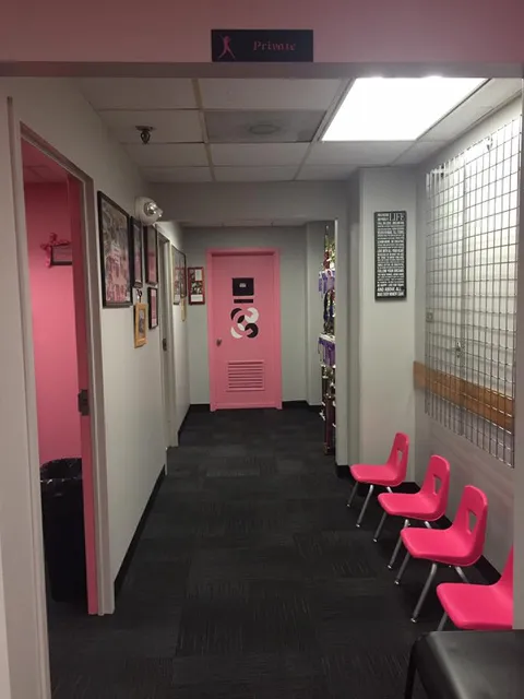 Chickee's Dance World