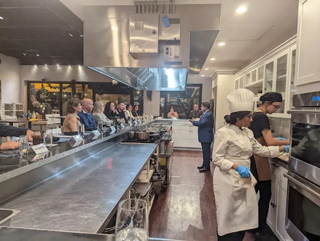 MESA, A Live Dining Show