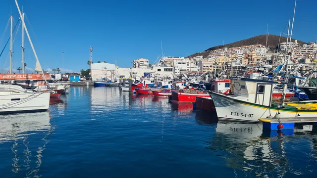 Puerto Los Cristianos
