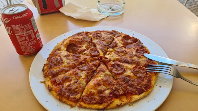 Sunita's Pizzeria & Kebab