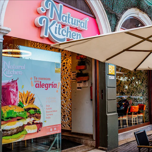 Natural Kitchen Triana