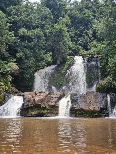 CACHOEIRA VÉU DE NOIVAS