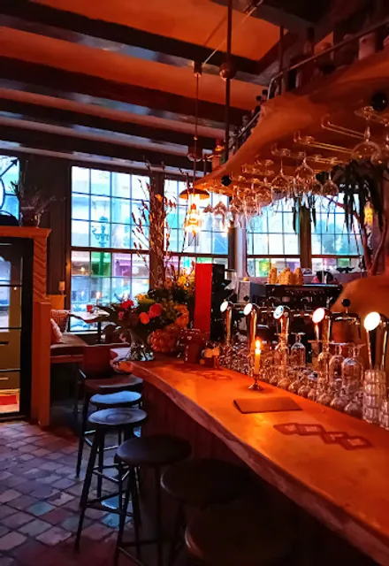 Jonas Bistro Bar