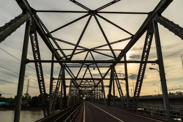 Chulachomklao Bridge