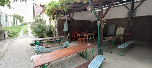 Rauchkuchl Heurigenschenke