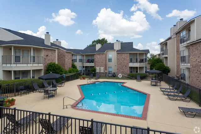 Preston Place Apartments