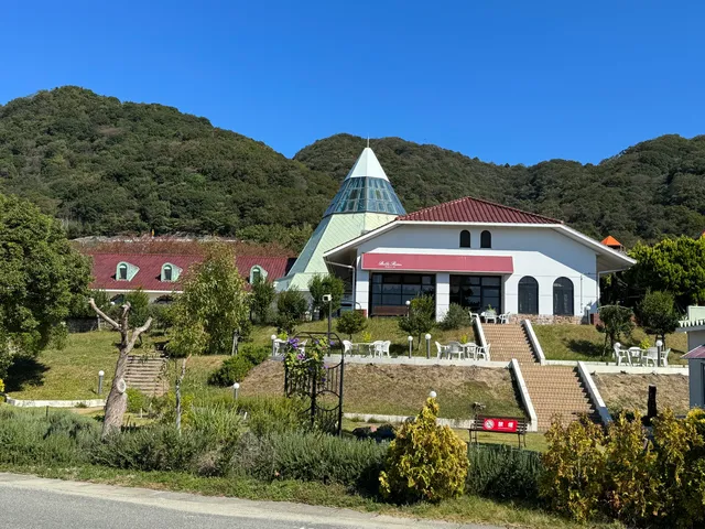 Parchez House of Scents