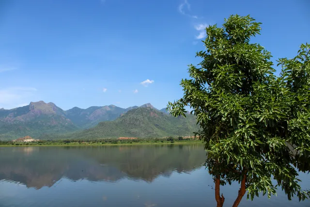 Thirukurungudi Lake side