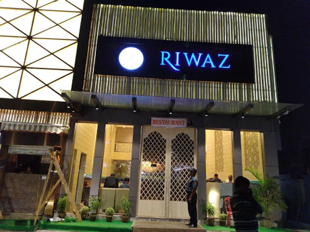 Riwaz Restaurant