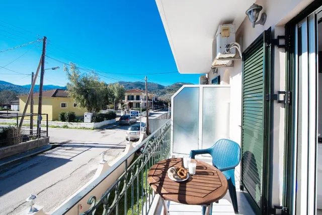 GEORGE HOUSE, ΓΕΩΡΓΑΚΗΣ ΓΕΩΡΓΙΟΣ, ΕΝΟΙΚΙΑΖΟΜΕΝΑ ΔΩΜΑΤΙΑ