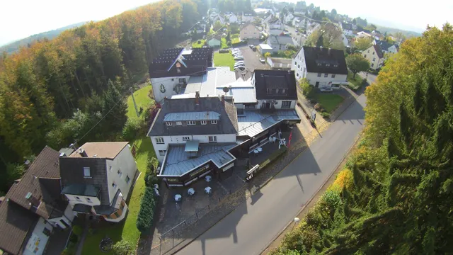 Landhotel Westerwald - Bed & Breakfast