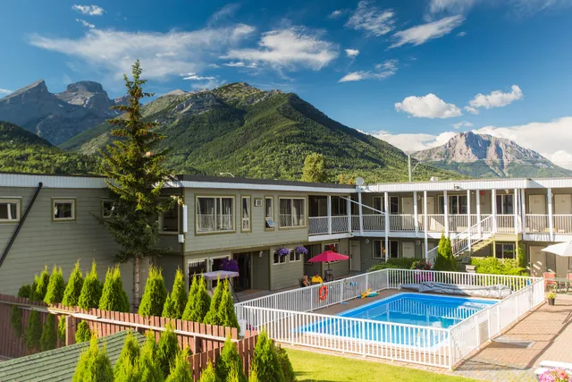 Powder Mountain Lodge