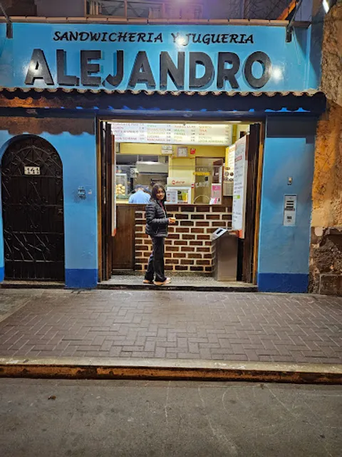 Alejandro - Sandwicheria y Juguería