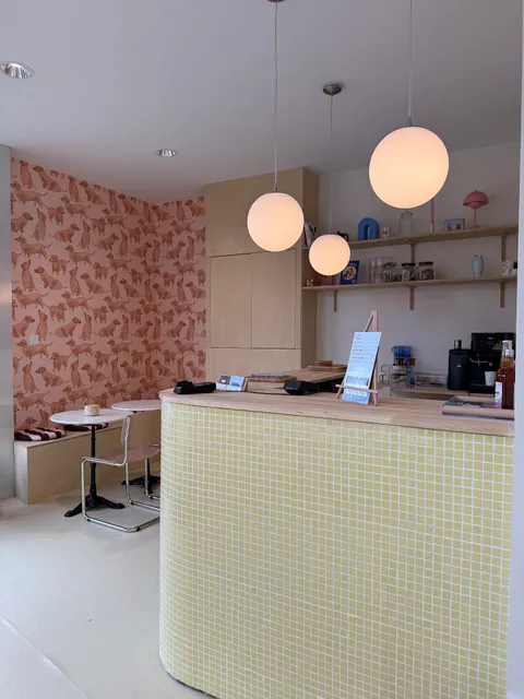 Clebs • Boutique pour chien à Rennes. Boutique, café, dogwash, toilettage