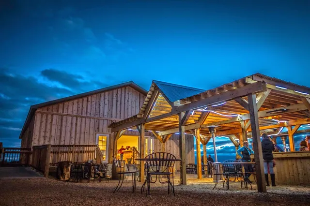 Schram Vineyards Winery & Brewery