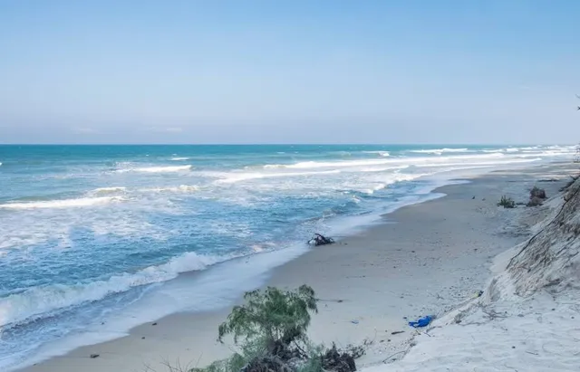”Hidden Beach” Hoi An