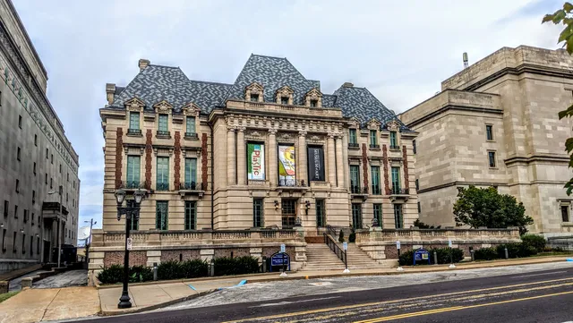 The Saint Louis University Museum of Art