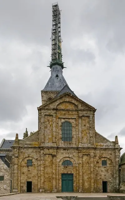 Saint-Michel-en-Thiérache Abbey