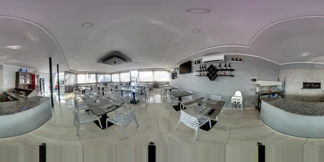 Pizzeria Moon Valley