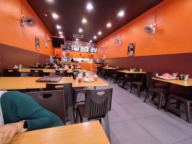 Mat Rock Special Ayam Goreng Kunyit Seksyen 7 Shah Alam