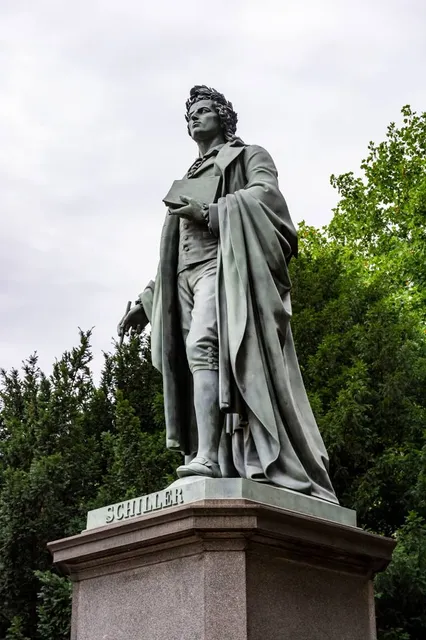 Fontana dedicata a Schiller