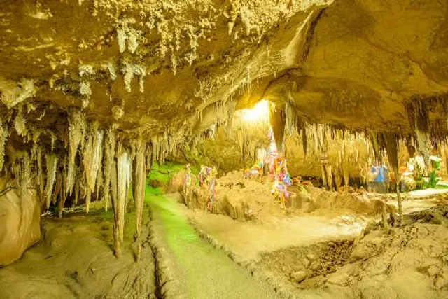 Cave Grotte Marie-Jeanne