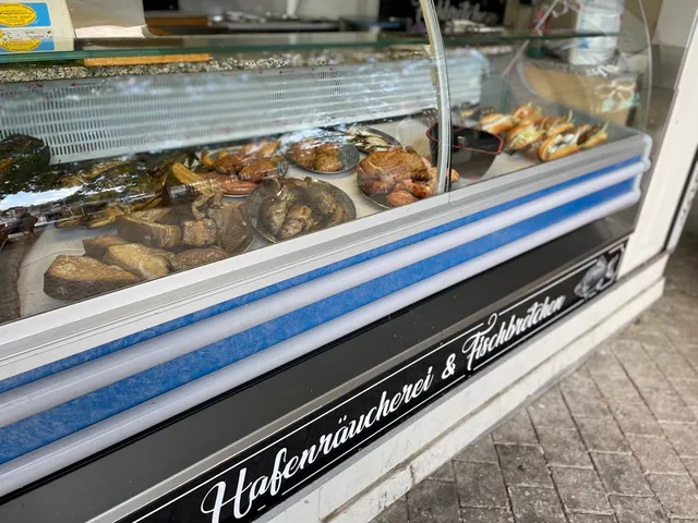 Fischerei Löcknitz - Hafenräucherei Treptow