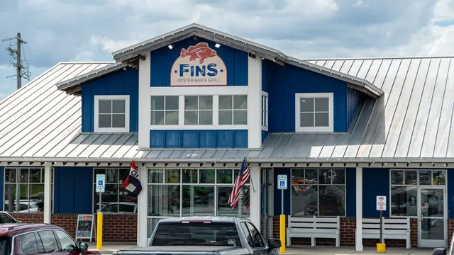 FINS Oyster Bar & Grill