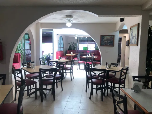 RESTAURANT CAPRI