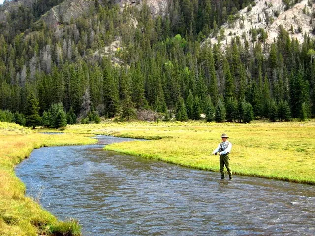 Costilla Creek Fishing Lodge and Guide Service