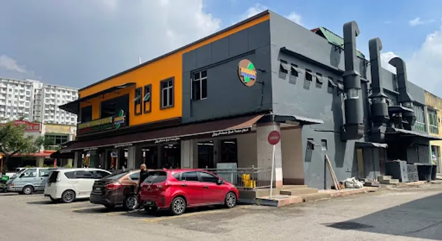 Kanna Curry House Restaurant & Catering (Best Banana Leaf Rice) @ Klang