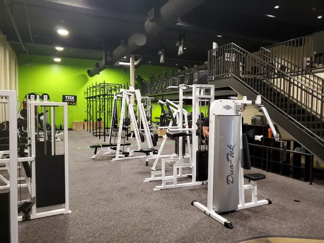 24 7 Health & Fitness Center