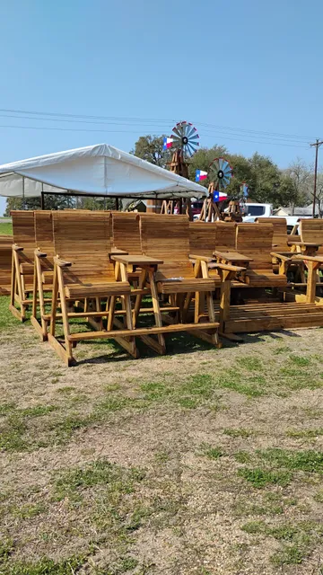 Sawdust & Splinters Outdoor Furniture